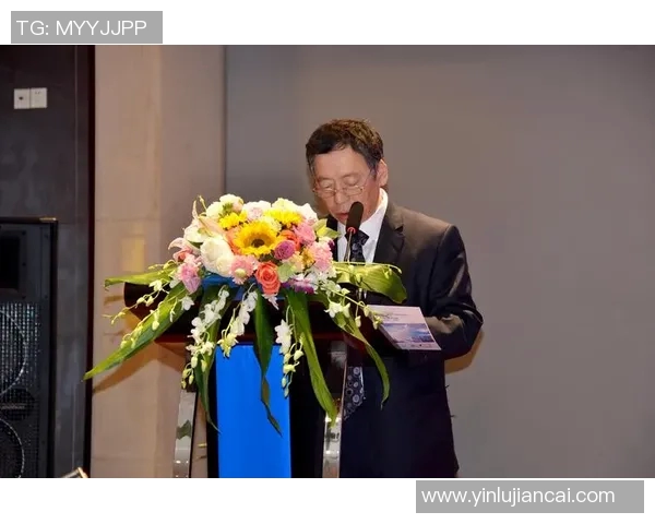 成都足球队选拔赛表现分析与状态评估探讨 成都足球队选拔赛表现分析与状态评估探讨