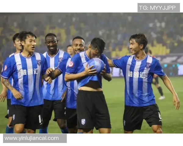 独家解析成都羽毛球队耐力表现与其他城市球队的对比分析 独家解析成都羽毛球队耐力表现与其他城市球队的对比分析